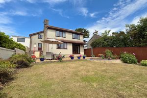 Rear- click for photo gallery